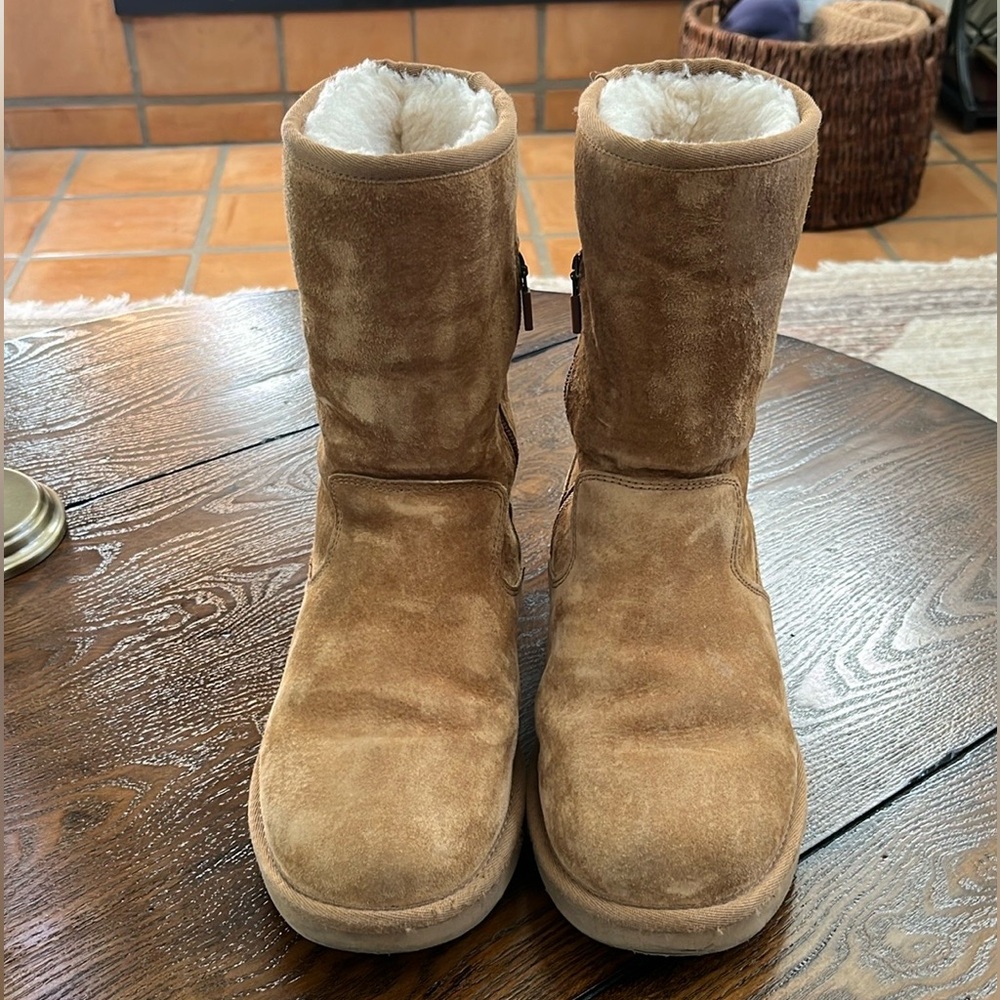 UGG Zip-up Boots